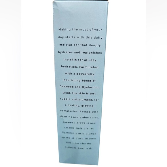 Sun And Moon Seas The Day Plump Perfect Daily Facial Moisturizer New In Box - Picture 3 of 8
